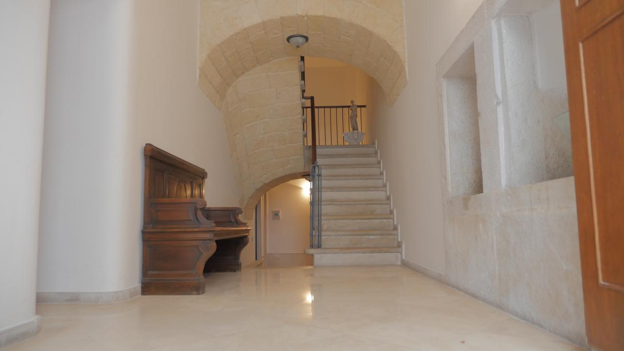 Borgo Marsala Bed and Breakfast Trani Buitenkant foto