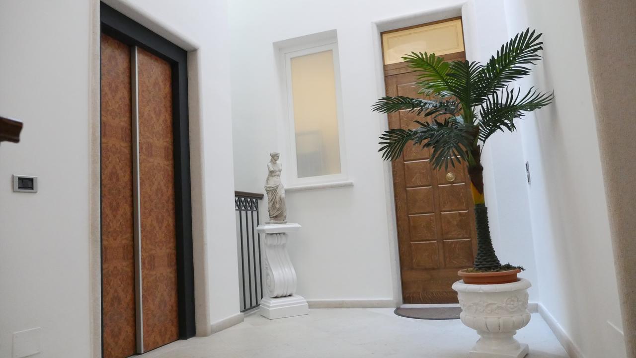 Borgo Marsala Bed and Breakfast Trani Buitenkant foto