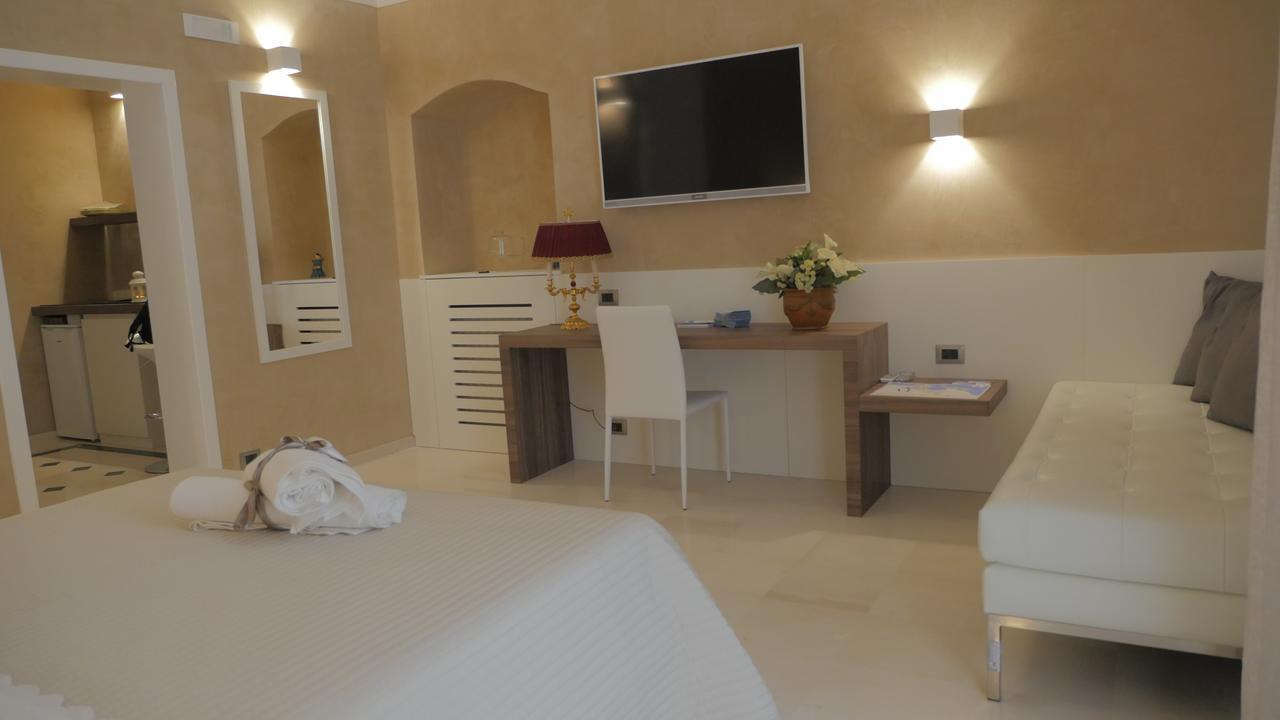 Borgo Marsala Bed and Breakfast Trani Buitenkant foto
