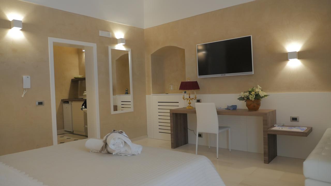 Borgo Marsala Bed and Breakfast Trani Buitenkant foto